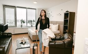 Flora Cozy Apartment